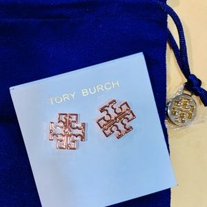 SOLD!!!!! NOT FOR SALE!!!! New Tory Burch Britten Logo Stud Earrings
